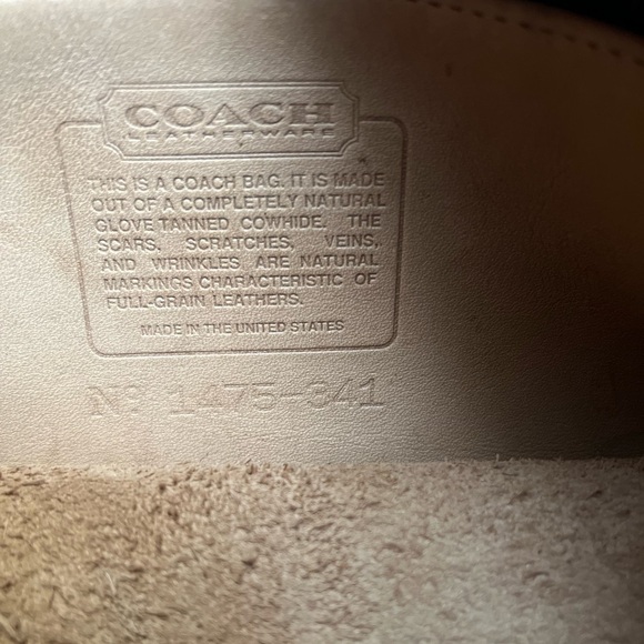 are Vintage 1475 tan leather shoulder bag - Picture 3 of 14